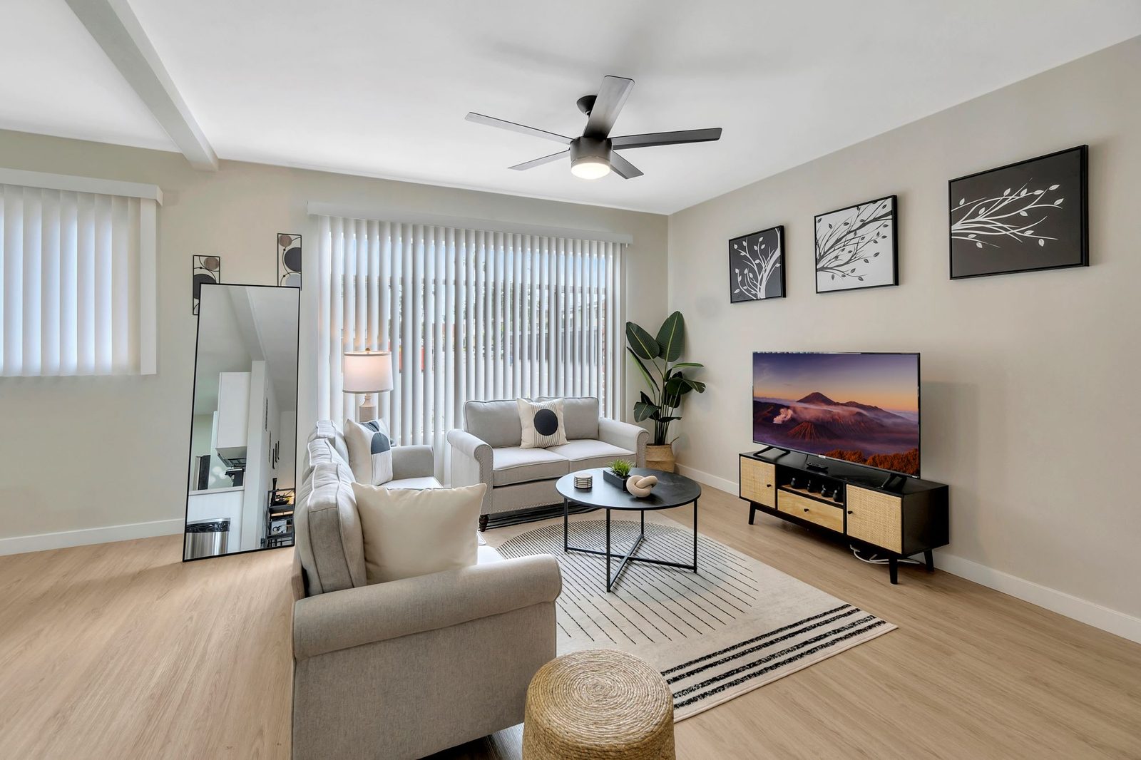 CBK asset Gardena VI in Gardena, CA 90247 — exterior and grounds photograph 2